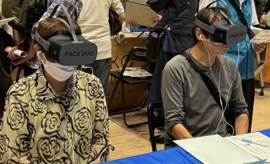 大和市の「オレンジイノベーション・プロジェクト開発製品展示会」企業体験会にて、FACEDUO認知症ケア支援VRの体験会を実施しました。
